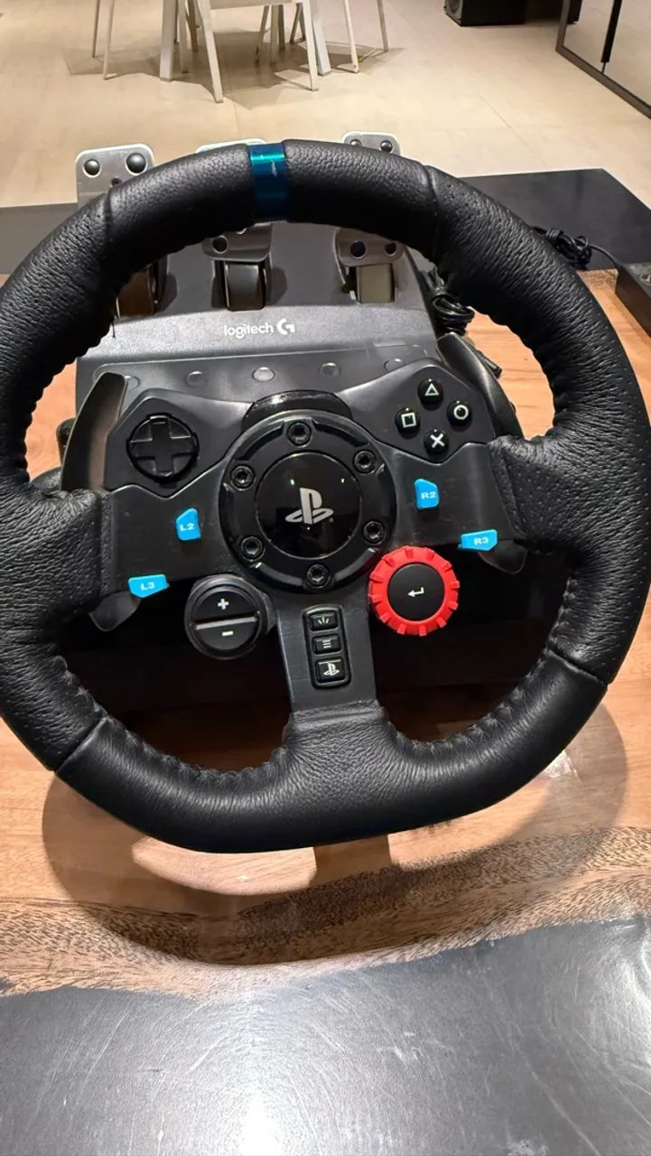 Volante Logitech G29 com Câmbio 
