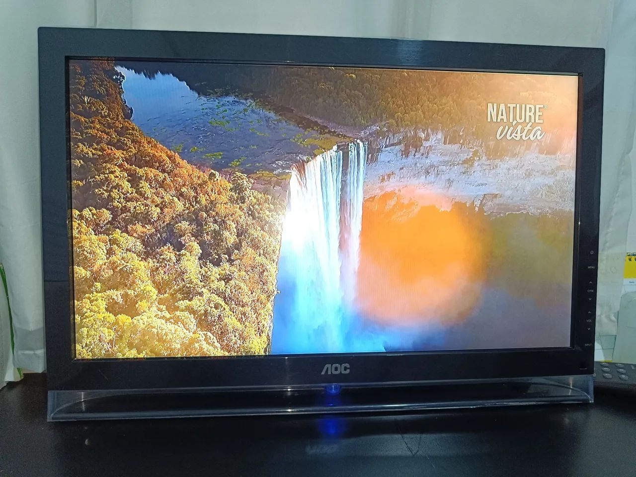 TV AOC 22 POLEGADAS LED - Foto 4