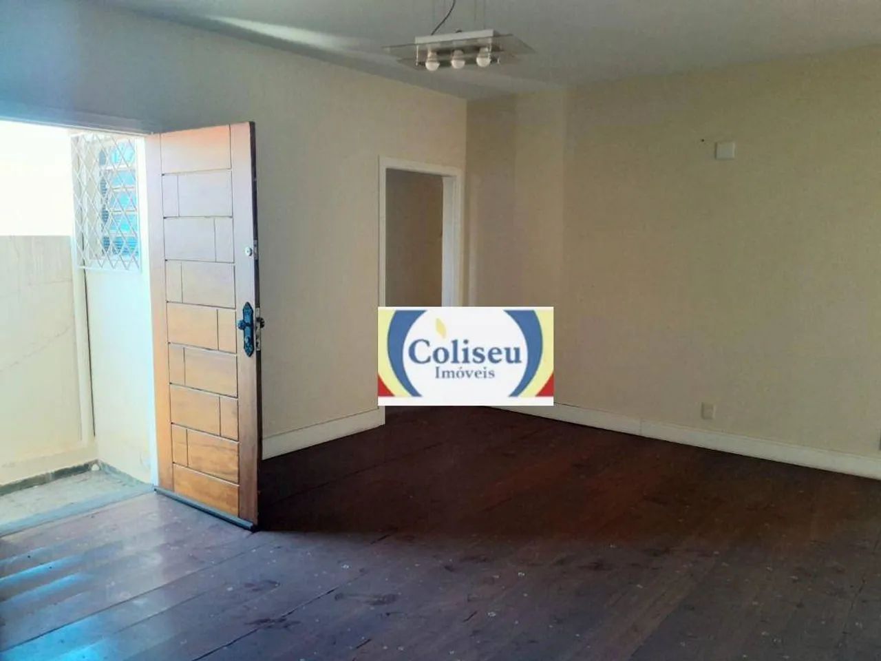 Sobrado dentro do bolsão !!! - Foto 5