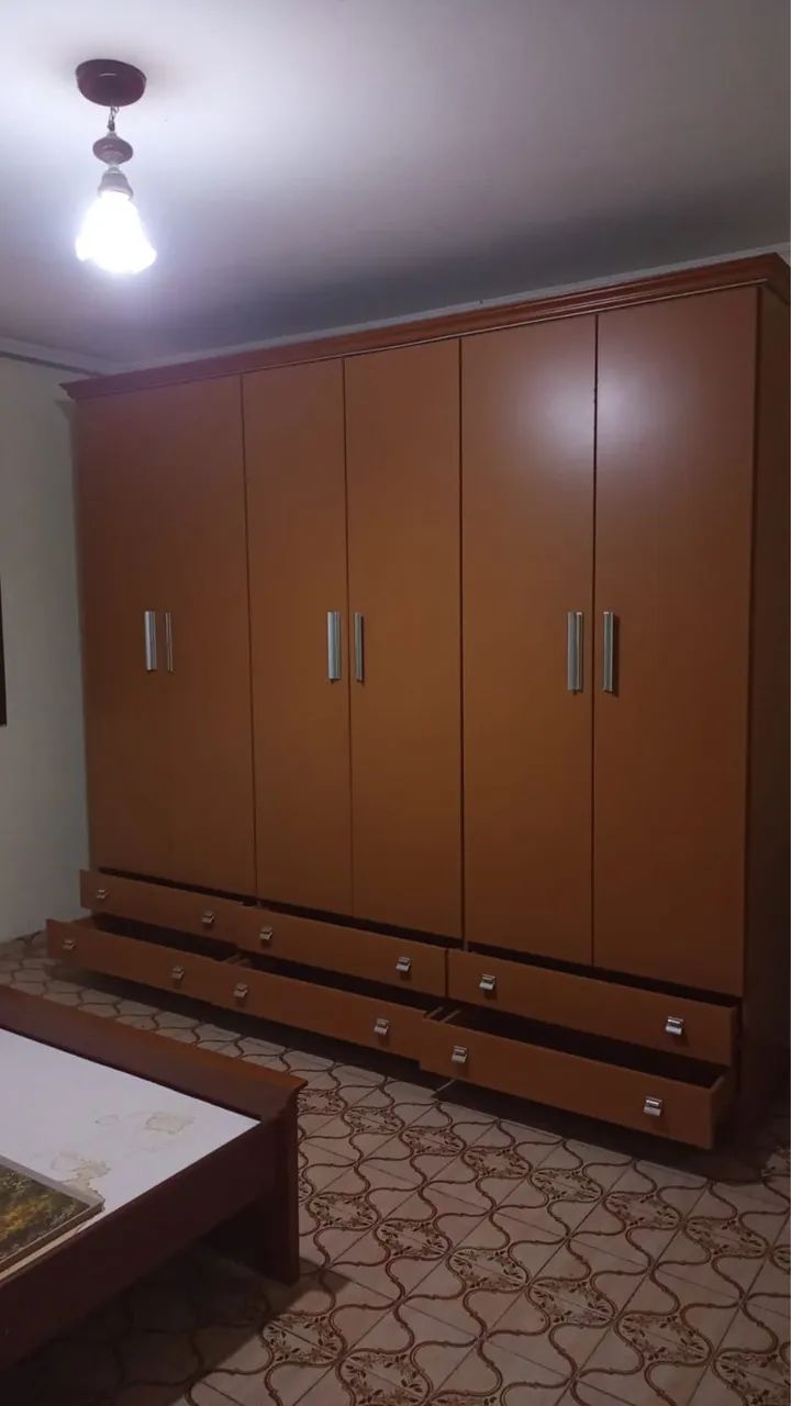 Guarda-Roupa Casal 6 Portas