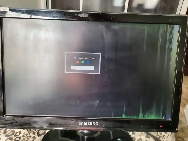 VENDO MONITOR SAMSUNG SYNCMASTER P2050 - COM DEFEITO  