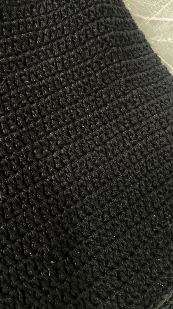calça de crochê usada 1 vez  - Foto 3