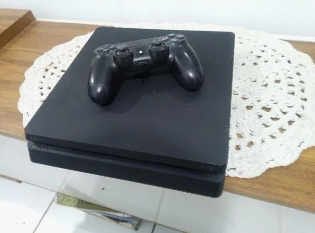 PlayStation 4 Slim