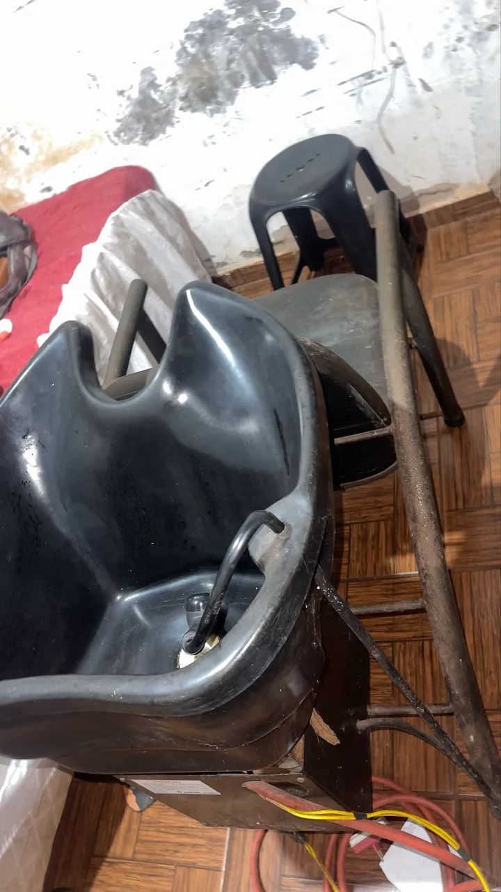 Vendo ou troco com móveis para casa - Foto 4