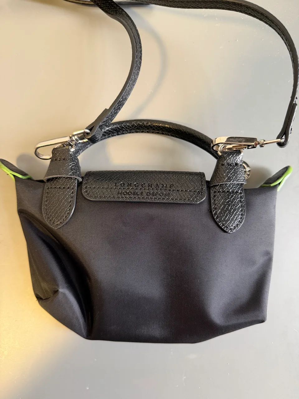 Mini bag longchamp preta - Foto 3