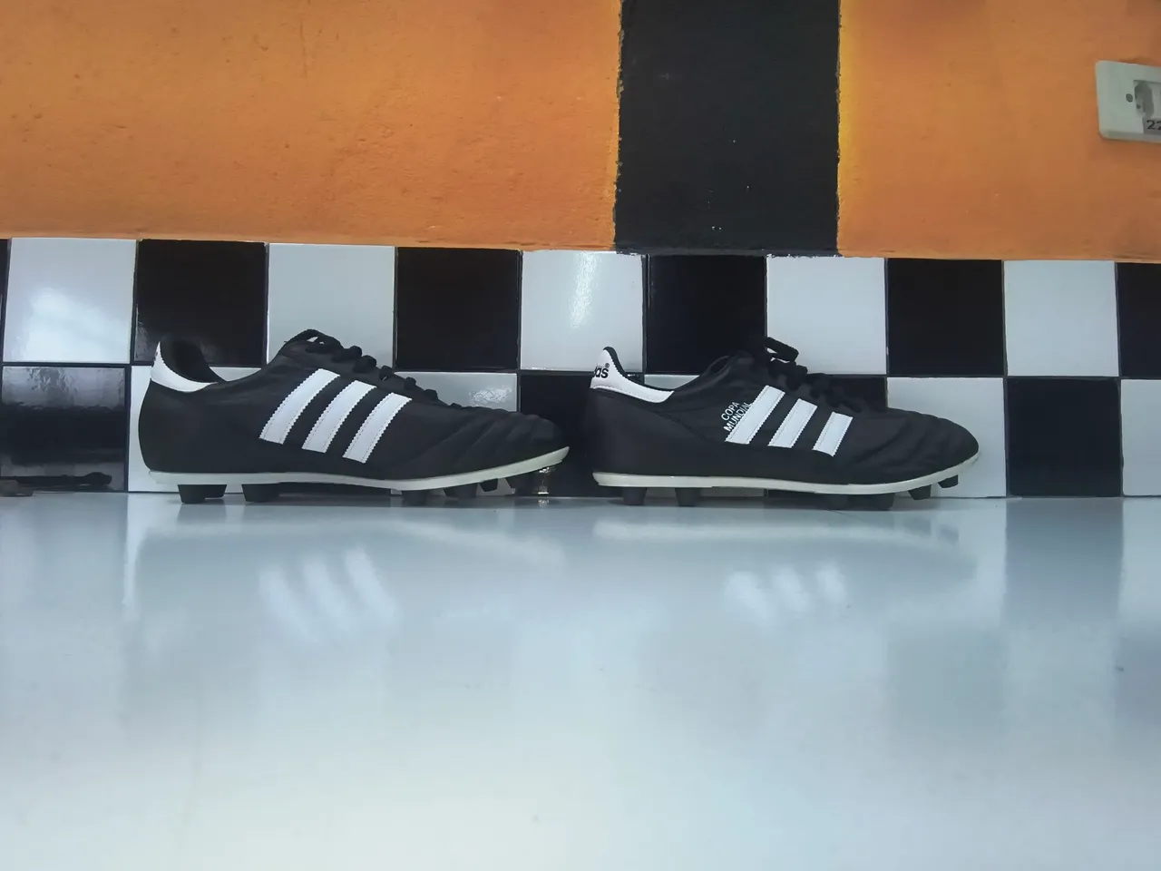 Chuteira Adidas Copa Kapitan Vermelha 43 - Calçados Esportivos