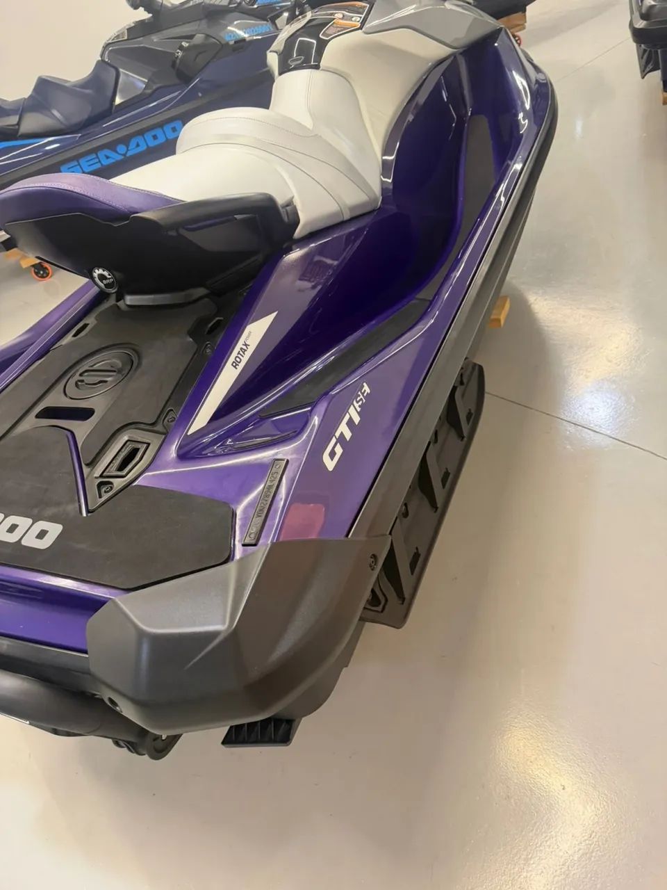 Jet-Ski Sea-Doo 170 Gti Se   2025  27 Hrs  - Foto 2