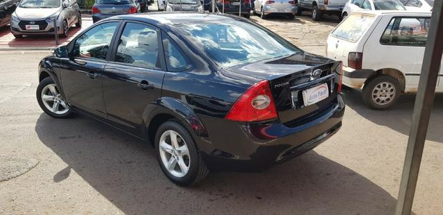 Focus 2.0 sedan manual 2009 imperdível - Foto 4