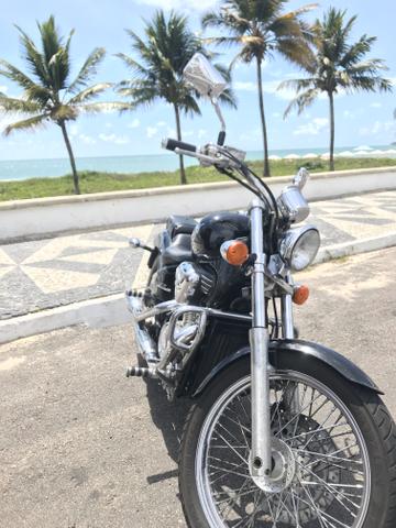Shadow 600 - Foto 2