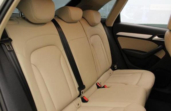 Audi Q3 1.4 Turbo 55.000km Único Dono 2016/2017 Ipva pago 95.000 a vista - Foto 9