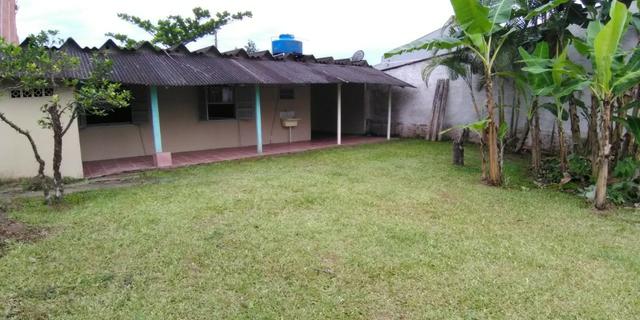 Casa em alvenaria localizada na Barra do Saí - Foto 17