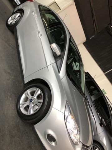 Focus sedan - Foto 4