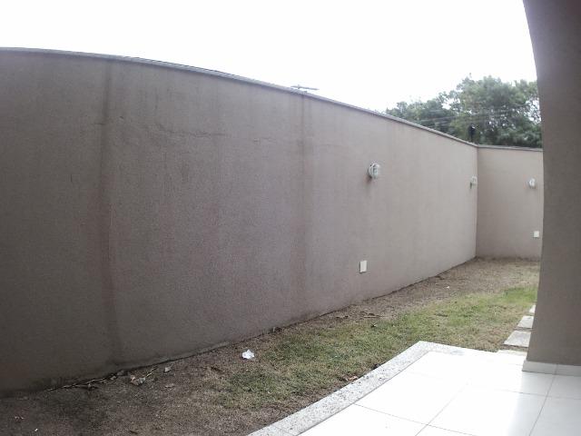 APM-09-Apartamento com Excelente Quintal Próximo ao Centro Comercial de Laranjeiras - Foto 5