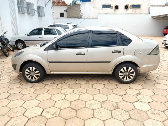 Ford Fiesta Sedan 1.6 Completo - 2012 - Foto 4