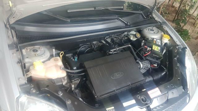 Ford fiesta 1.0 zetc rocan