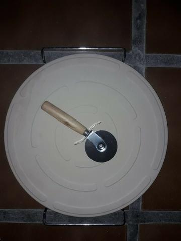 Promoção !!! Pedra P/ Assar Pizza Com Pegador e Cortador em Inox Novo, Passo Cartão