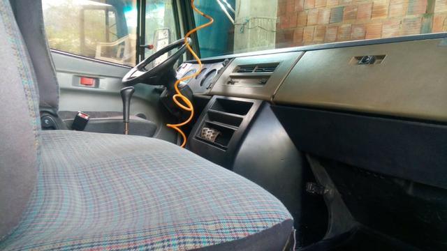 Mercedes Benz 710Plus Extra2006/2006 - Foto 15