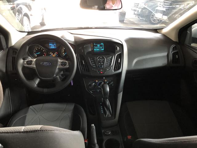 Focus sedan - Foto 2
