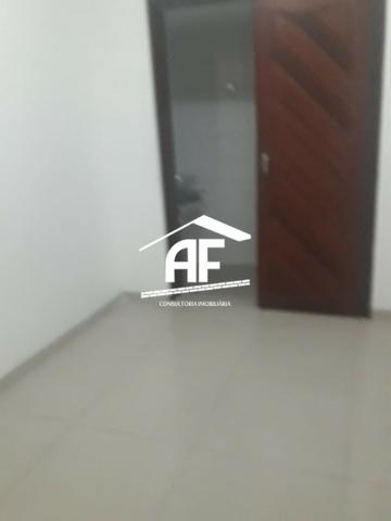 Vendo Ótima Casa com 3/4 sendo uma suíte com banheira- Excelente Localização no Farol - Foto 18