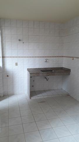 Aluga Aptº 2/4 com garagem de frente na Vila da Penha - Foto 16