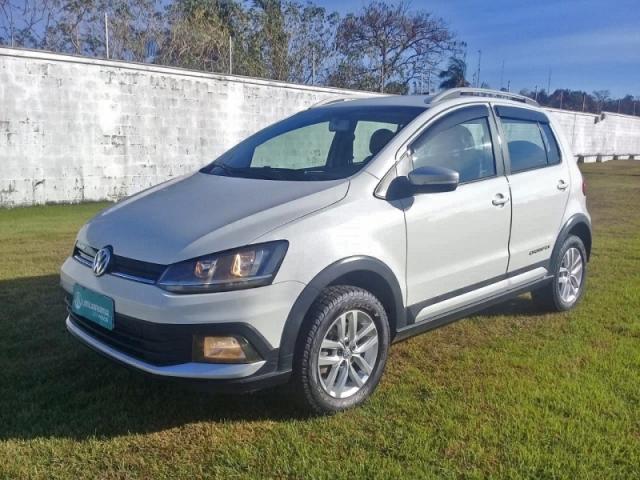 VOLKSWAGEN CROSSFOX 1.6 MI FLEX 8V 4P MANUAL.