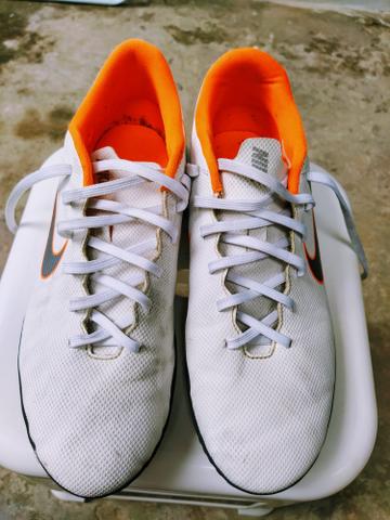 Chuteira futsal Nike
