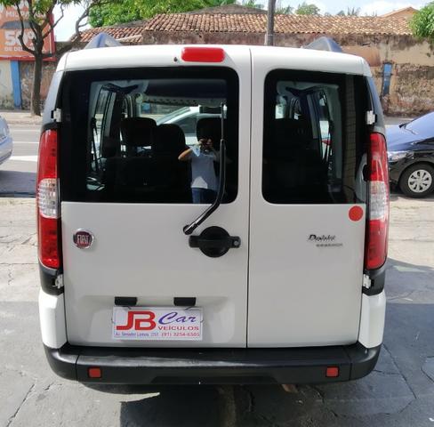Fiat/Doblo Essence 7 Lugares 2017/2017 Completa - Foto 5