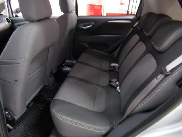 FIAT PUNTO 2013/2014 1.6 ESSENCE 16V FLEX 4P MANUAL - Foto 16