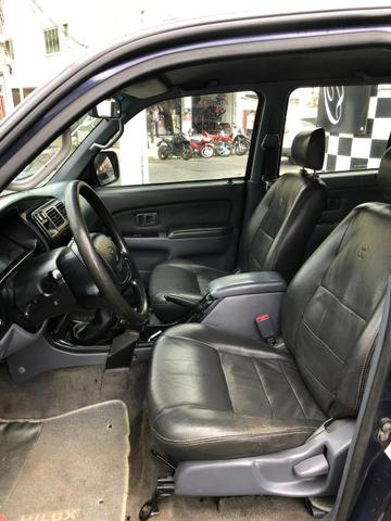 Toyota Sw4 1997 diesel 4x4 7 lugares raridade - Foto 10