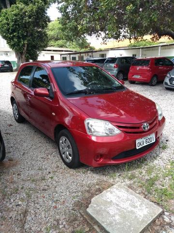 Etios Hatch XS 2013