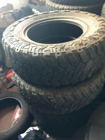 Pneus 285/70/17 R$ 1.000,00 - Foto 3