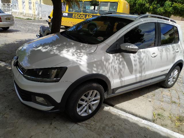 Crossfox ano 2015 completo cambio 6 marchas a frente