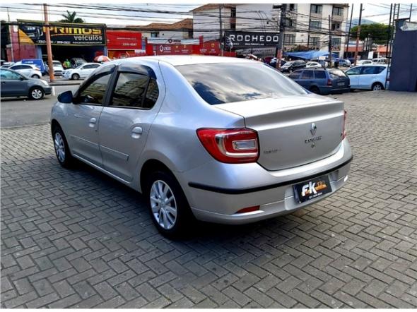 Renault Logan 1.6 expression 8v flex 4p manual - Foto 9