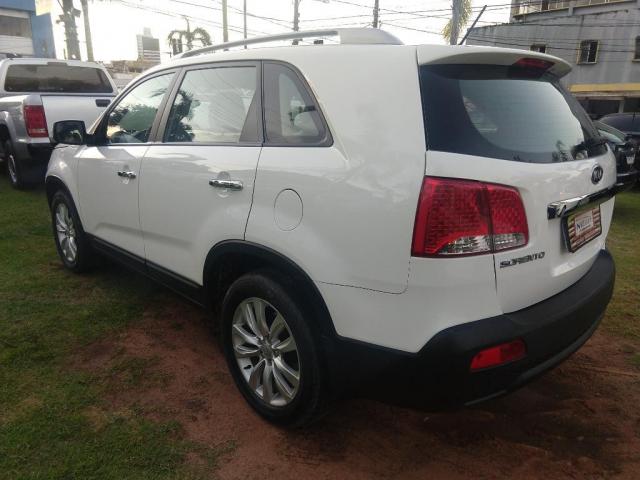 Sorento 2.4 16v 174cv 4x2 Aut. - Foto 2