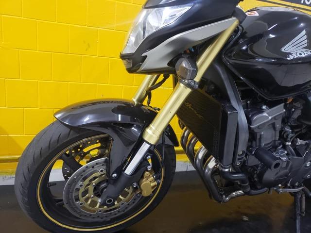 Honda Cb 600 F Hornet - 2013 - Preta - km 18.000 - Foto 8