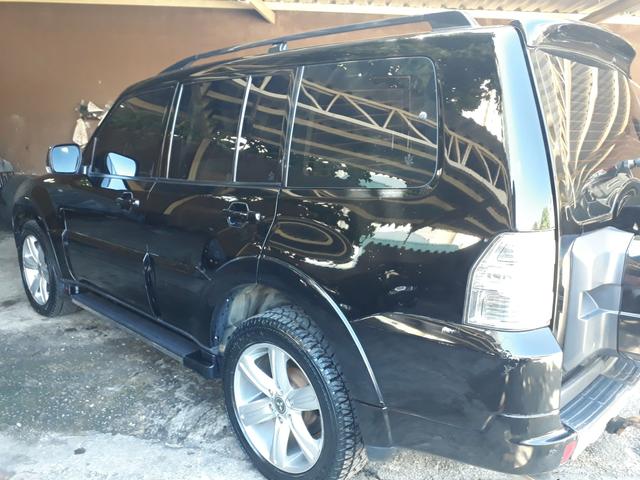 Mitsubishi Pajero HPE 3.2 DIESEL 2012/2013 - Foto 3