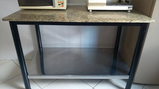 Mesa para comércio medida 97cm altura, 1m 40cm de cpm e 80 cm de larg - Foto 2