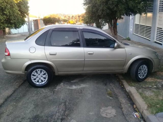 Vendo Corsa Classic LS 1.0 2012 Completo - Foto 2