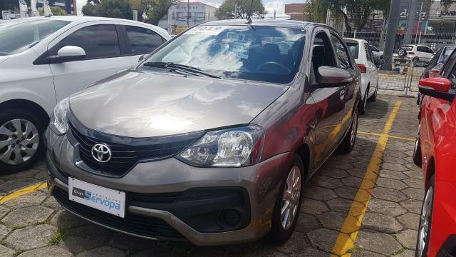 Vendo Toyota etios - Foto 5