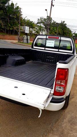 S10 Pick-Up 2016 - LS 2.8 TDI 4 x 4 Diesel - Câmbio Mecânico - Foto 6