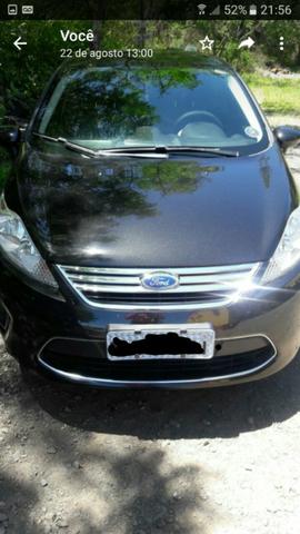Vende-se New Fiesta sedan 2011 - Foto 5