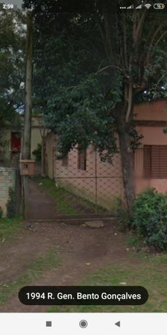 Casa de fundos 2 dorm para alugar Uruguaiana