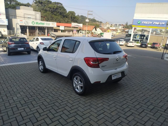 Sandero Zen 1.6 automático 2020 - Foto 6