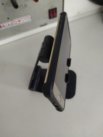Suporte para celular de mesa. R$ 35,00.  - Foto 4