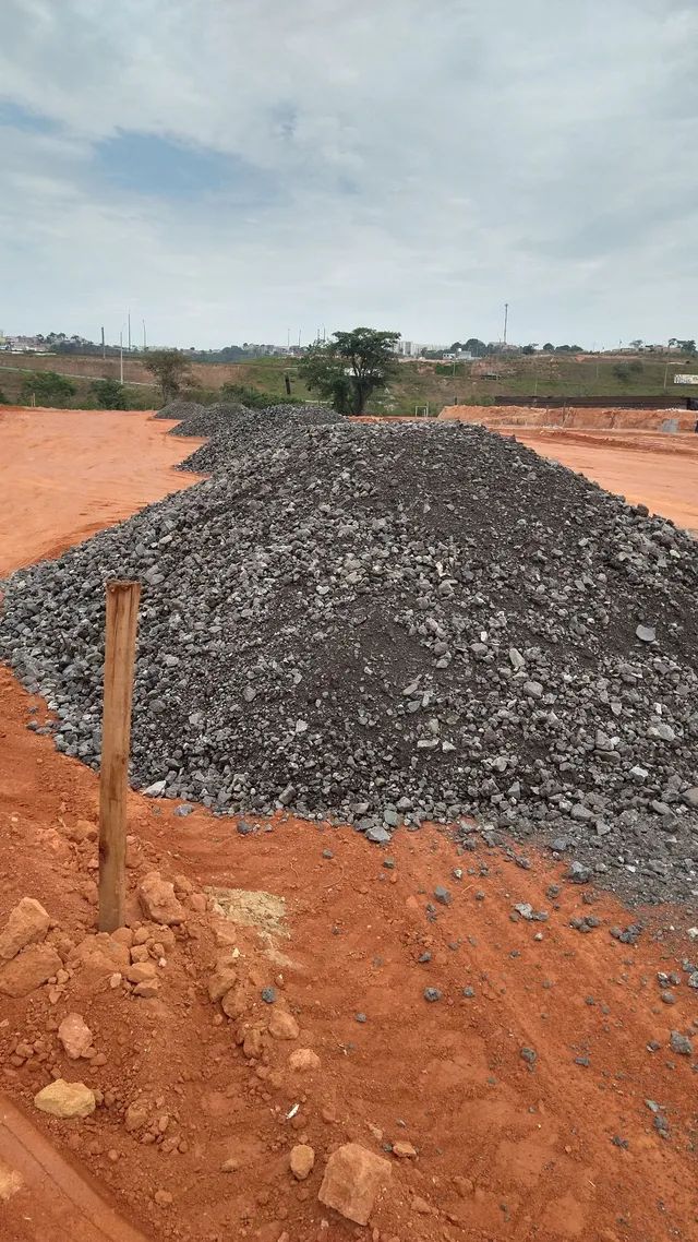 VENDO AREIA, BRITA, TERRA, E OUTROS.... - Foto 2