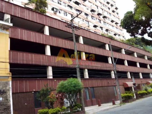 Apartamento - / Residencial / Rio Comprido