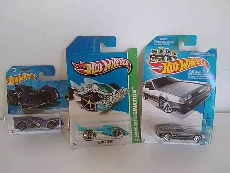 CARRINHOS DA HOT WHEELS