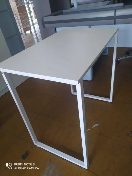 Mesa escrivaninha de 1,20