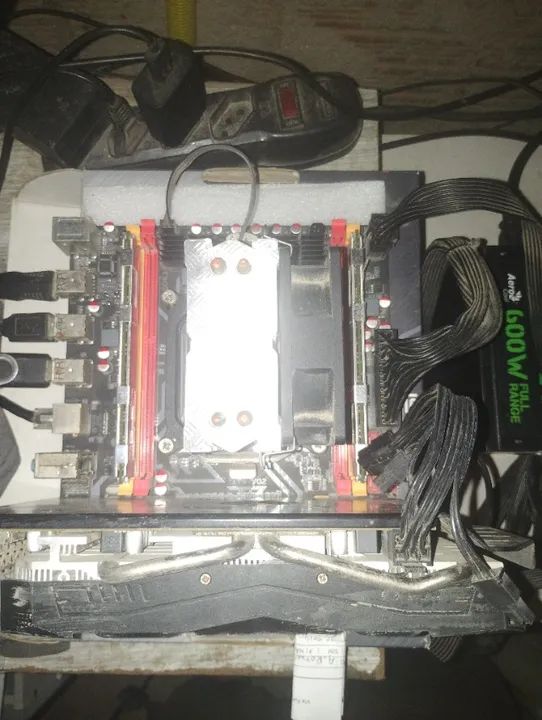 Vendo kit xeon e outras peças.
