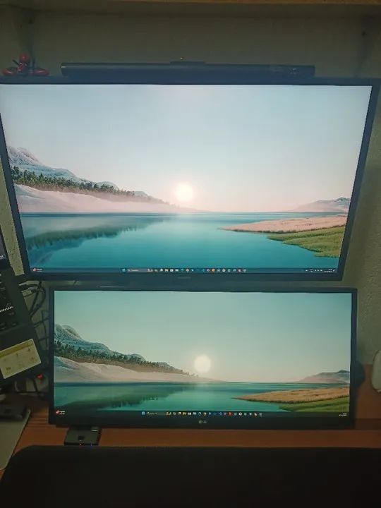 Monitor Samsung 32" 4K UHD 100% DCIP + Monitor LG 29'' Ultrawide